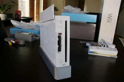Official Wii Unboxing